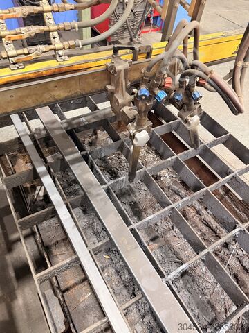 Flame-cutting machine ESAB UXB 12,5