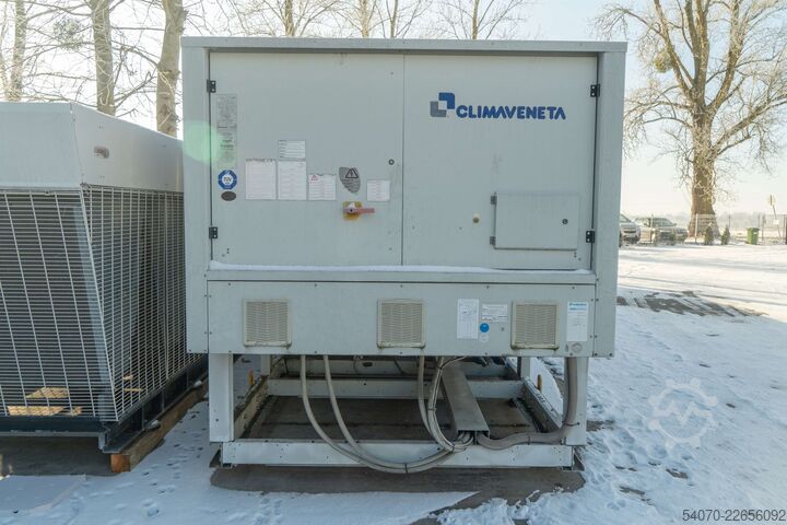 Kältemaschine Used Industrial Chiller CLIMAVENETA - 642 kW | With warranty