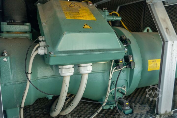 Kältemaschine Used Industrial Chiller CLIMAVENETA - 642 kW | With warranty