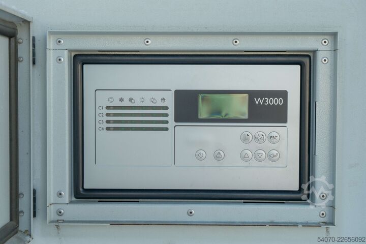 Kältemaschine Used Industrial Chiller CLIMAVENETA - 642 kW | With warranty