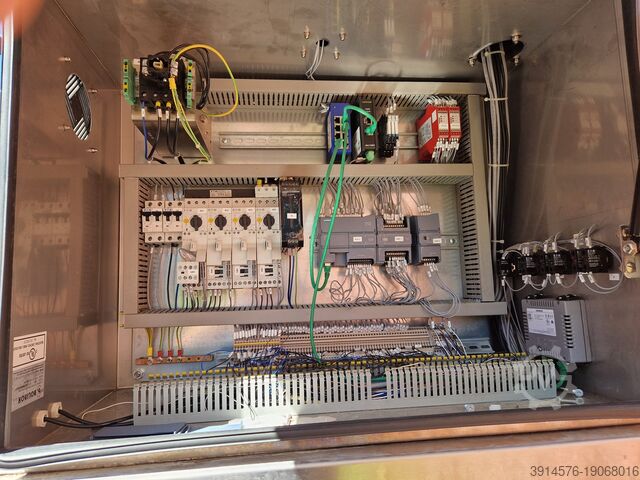 Bottle filling, carbonating and capping ic filling systems 5.5.1 MICROBLOCK