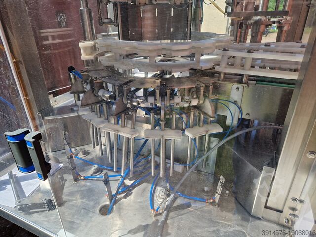 Bottle filling, carbonating and capping ic filling systems 5.5.1 MICROBLOCK