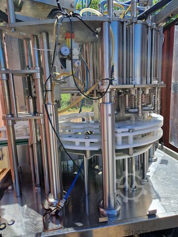 Bottle filling, carbonating and capping ic filling systems 5.5.1 MICROBLOCK