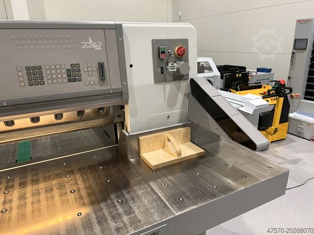 Paper cutting machine Polar Mohr 92 ED Paper Cutting Guillotine