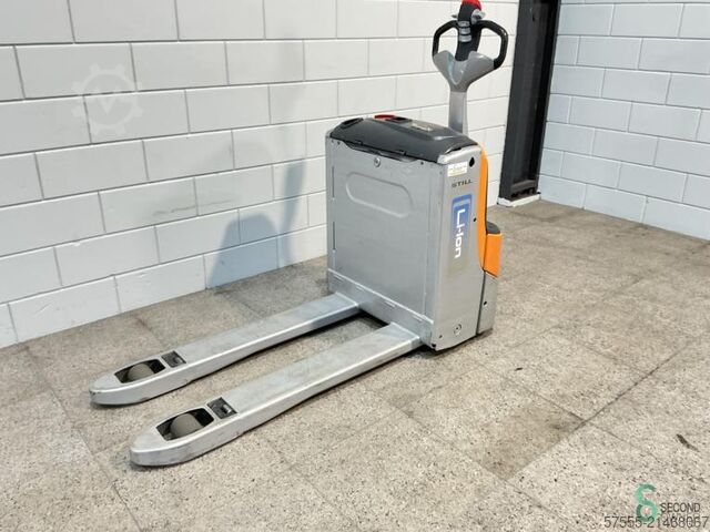 Pallet truck Still EXU16