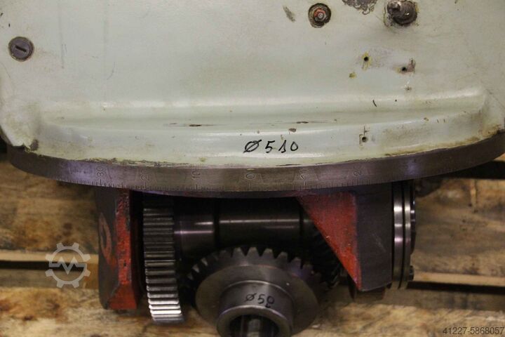 Universal milling head Stankoimport 6P/2