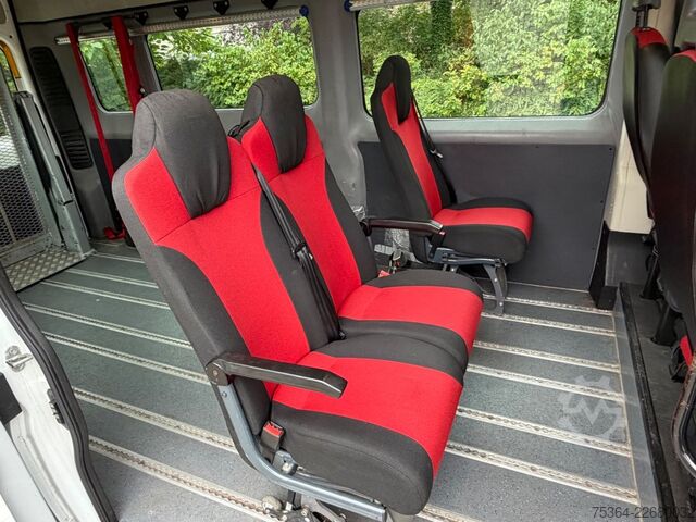 Kleinbus FIAT Ducato 2.3 Multijet Maxi 5 Sitze Rollstullift