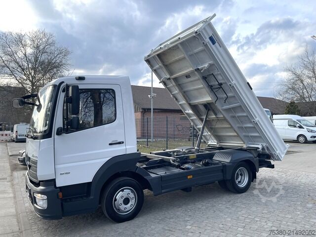 Tipper van mercedes-benz Atego 816 Dreiseitenkipper Euro-6 1Hand*Klima*AHK*