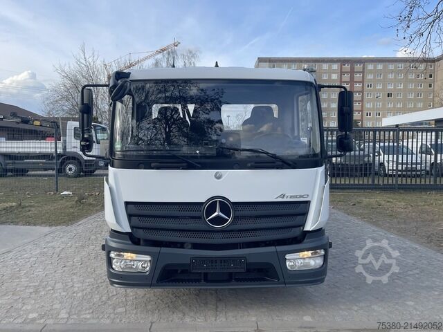 Tipper van mercedes-benz Atego 816 Dreiseitenkipper Euro-6 1Hand*Klima*AHK*