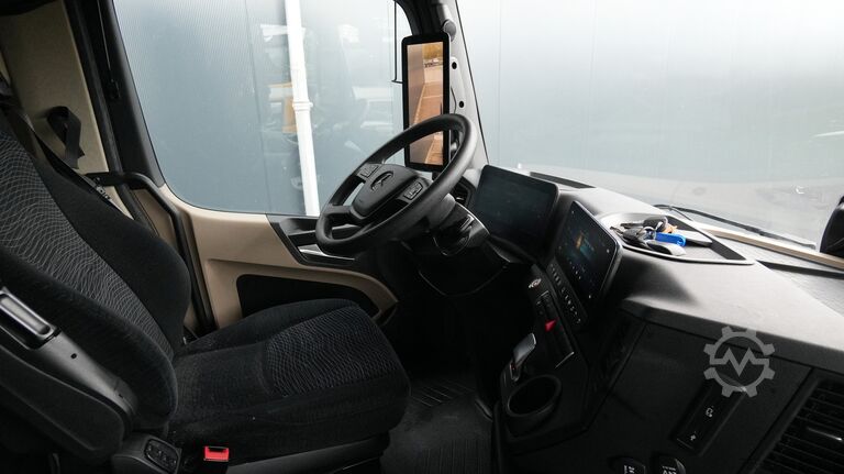 Standard-SZM Mercedes-Benz Actros 1945 GigaSpace tractor unit