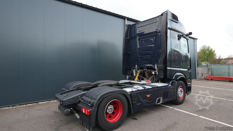 Standard-SZM Mercedes-Benz Actros 1945 GigaSpace tractor unit