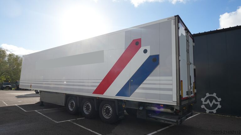 Refrigerated/frozen transport Schmitz Cargobull Bi-temperature refrigerated trailer