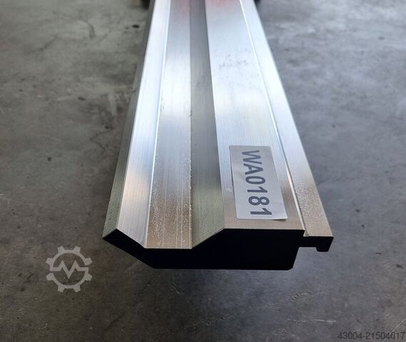 Press Brake Tooling Unbekannt/Unknown Oberwerkzeug System HACO 3100