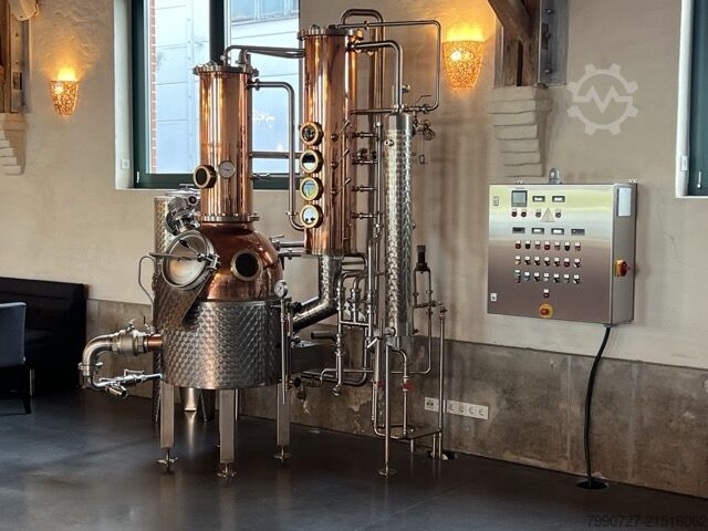 Distillery - Column still Carl Wasserbad-Brennerei