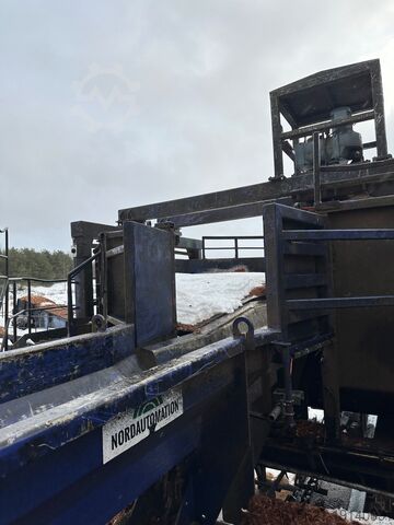 Log yard machinery NORDAUTOMATION log turning(orientation) for top-end-fir