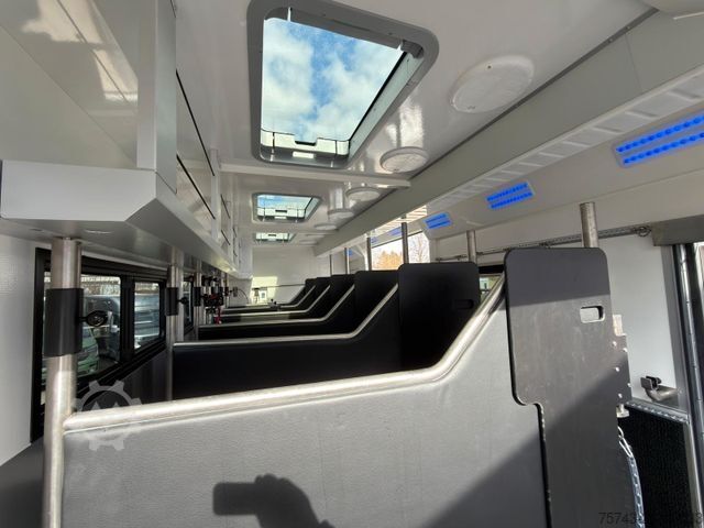 Viehtransporter LKW MERCEDES-BENZ Actros 2651 STX Pop-Out, Pop-Up. u. Wohntrailer