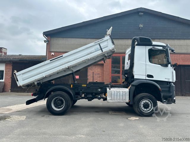 Dreiseitenkipper LKW MERCEDES-BENZ Arocs 2040 4x4 AK Meiller DSK Frontanbauplatte
