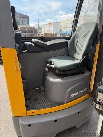 Schubmaststapler Jungheinrich ETV 214 2022y/ 10.5m