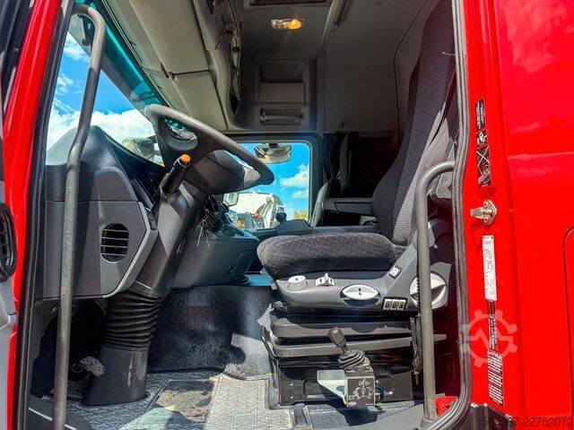 Standard tractor unit MERCEDES-BENZ Actros 3351 MP3 V8 Kipphydr.