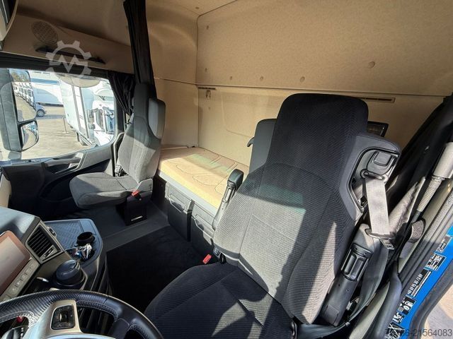 LKW mit Pritsche & Plane MERCEDES-BENZ ACTROS 2548 L Pritsche 7,30 m offen+RETARDER ÖL
