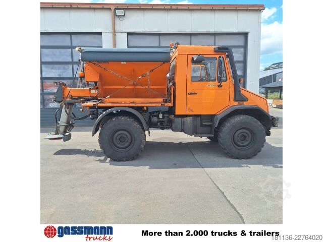 Special purpose truck Unimog U 130 4x4, Kipper, Zapfwelle vorne+hinten,