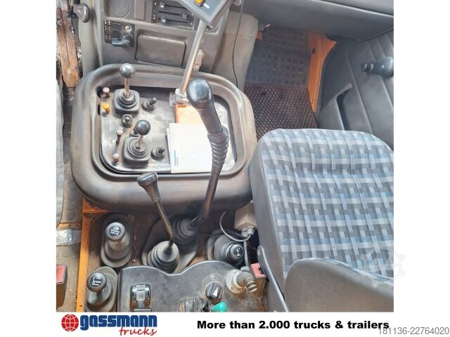 Special purpose truck Unimog U 130 4x4, Kipper, Zapfwelle vorne+hinten,