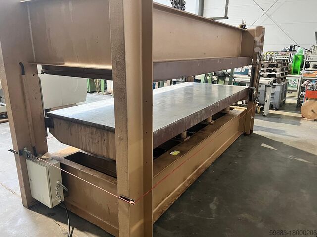 Veneer press Tiger TM/8-E