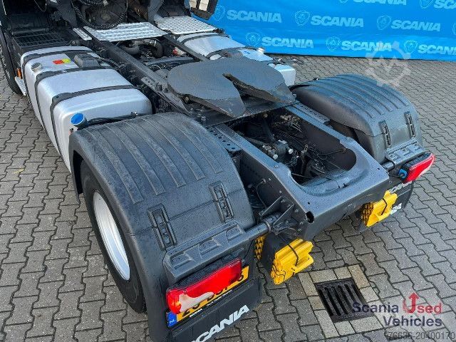 Hazardous materials truck Scania R 450 A4x2NA RETARDER 8T DIFF-L SMART2