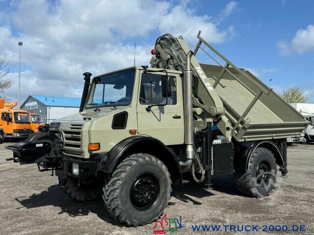 Dreiseitenkipper LKW Unimog U5000 4x4 Atlas Kran 165.2E 16,5m Höhe + Winde