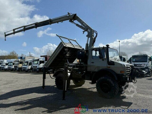 Dreiseitenkipper LKW Unimog U5000 4x4 Atlas Kran 165.2E 16,5m Höhe + Winde
