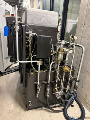 Universal-Bearbeitungszentrum MIKRON AGIE CHARMILLES HPM 800 U