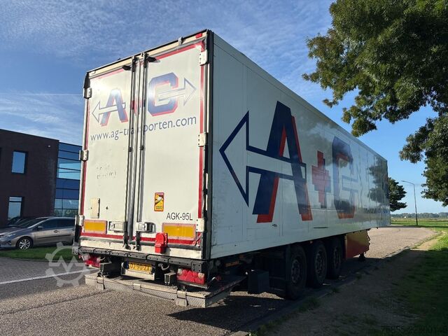 Kühl-/Tiefkühltransport Schmitz SKO 24 Carrier Maxima 1300 / SAF Disc / Loading...