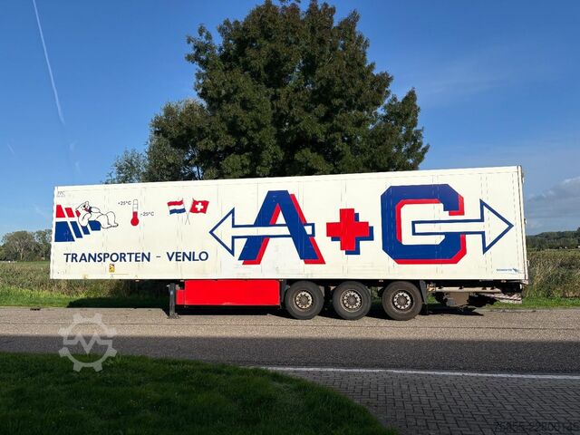 Kühl-/Tiefkühltransport Schmitz SKO 24 Carrier Maxima 1300 / SAF Disc / Loading...