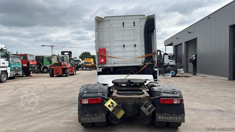 Standard tractor Renault MAGNUM 460 (AIRCO / BONNE ETAT)