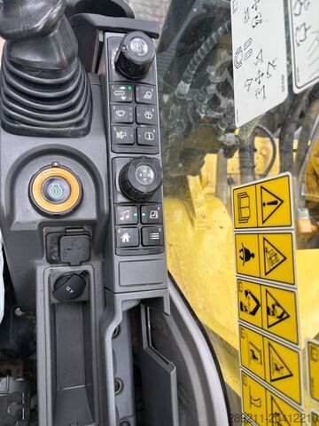 Crawler excavator Caterpillar 336 (New Undercarriage)