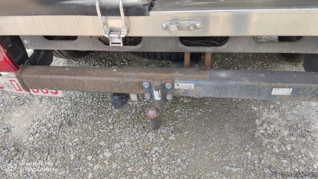 Kühltransporter VOLKSWAGEN T5 Kühlkoffer 2,92 m TK V 200 MAX. 3-Sitzer