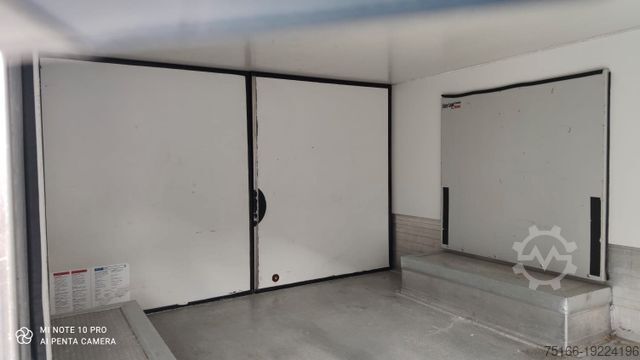 Kühltransporter VOLKSWAGEN T5 Kühlkoffer 2,92 m TK V 200 MAX. 3-Sitzer