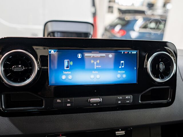 Tipper van Mercedes-Benz Sprinter 517 CDI Kipper PRO Standard AHK Stan