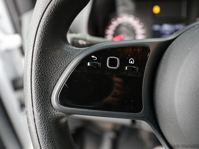 High top van Mercedes-Benz Sprinter 315 CDI Kasten L2H2 AHK Stdhz. Navi