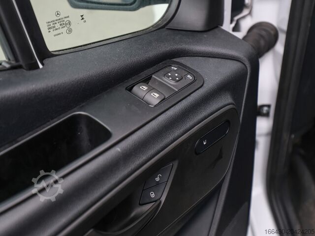 High top van Mercedes-Benz Sprinter 315 CDI Kasten L2H2 AHK Stdhz. Navi