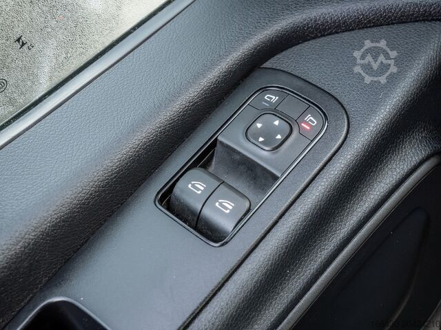 Minibus Mercedes-Benz Sprinter 315 CDI Kasten L2H1 AHK LED Kamera K