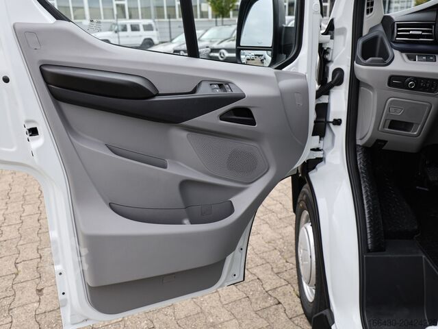 Panel van Maxus DELIVER 9