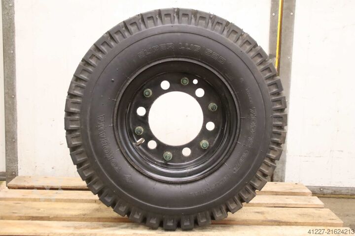 Tire with rim Yokohama Super Lug 520  7.00-   PR14