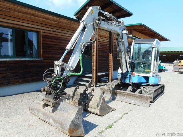Minibagger Takeuchi TB 153FR ( 5.650kg ) Rototilt + Powert.