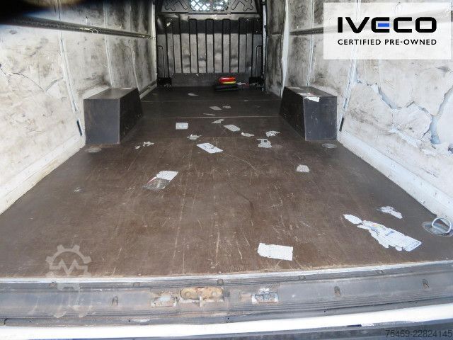 Kastenwagen hoch IVECO 35S16A8V