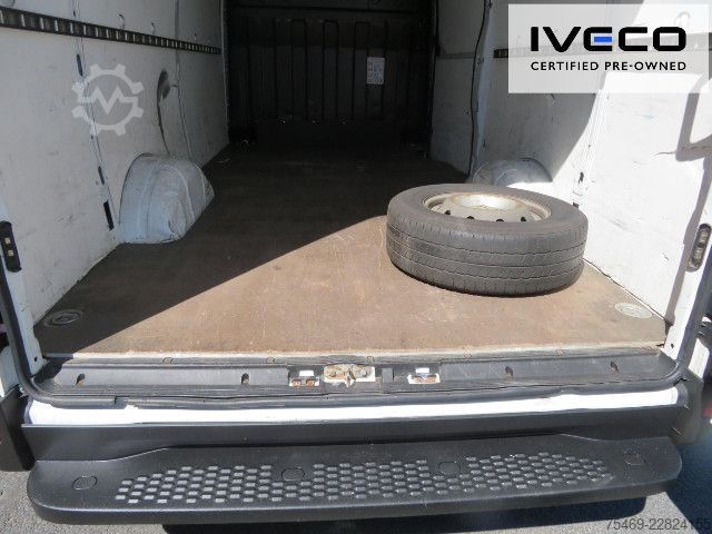 Kastenwagen hoch IVECO 35S14A8V