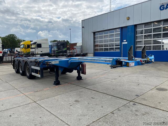 Container transport D-TEC FT-LS-S / 3x Extendable / 1x Lift Axle / SAF + ...