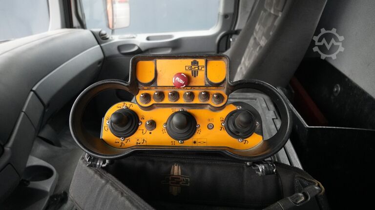 Saugfahrzeug Mercedes-Benz ACTROS 4144 8X4 RSP 10M3 SAUGBAGGER SUCTION VACUUM