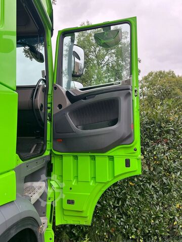 Standard-SZM DAF XF 480 FT