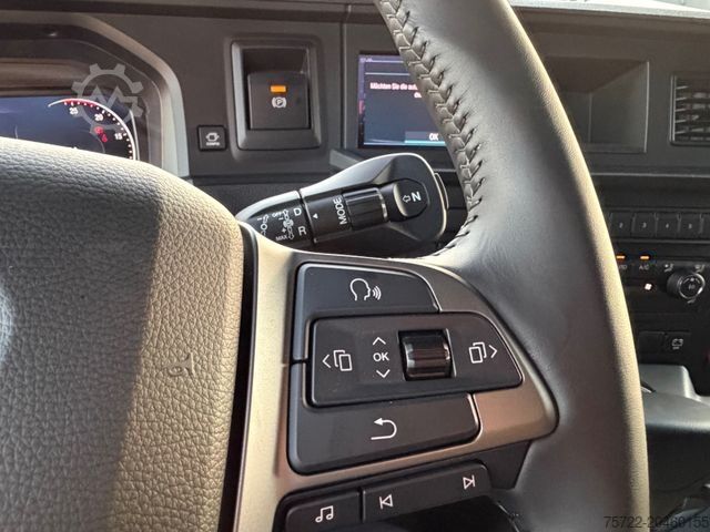 Abrollkipper MAN TGX 26.520 6x2-4 LL Abroller Hyva Titanium